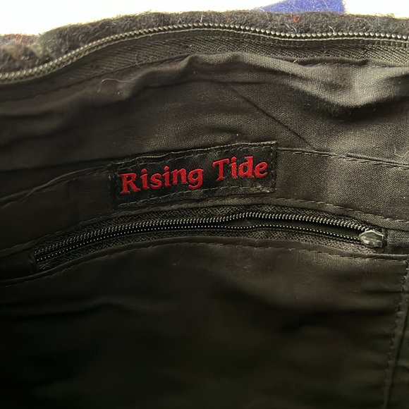 Rising Tide Felted Wool Purse Planets Black - Picture 7 of 14